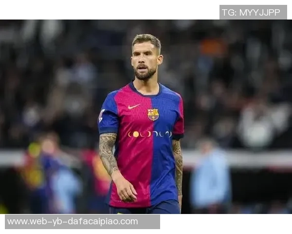 皇马中卫短缺却不提拔马丁内斯或因对其进行敲打策略