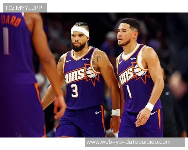 太阳队史首次双星闪耀布克与狄龙均30得分却不到30分钟上场时间